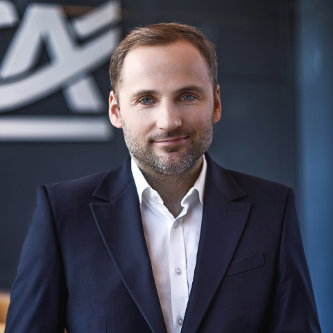 Daniel Trzaskowski, Członek Zarządu PZWLP